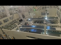 Robot ER25-1800 obsługujący w przemyśle energii słonecznej fotowoltaicznej