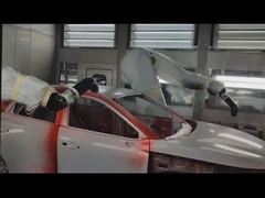 GR6150-2900 CMA robot lakierniczy pracujący przy produkcji samochodów z funkcją synchroniczną