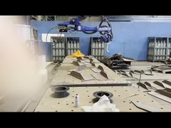 Inteligentny system robotów spawalniczych z inteligentną wizją i algorytmem AI dla stoczni statku bulildi